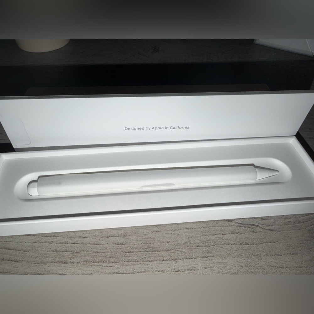 Apple Pro White Digital Stylus - Never Been Used